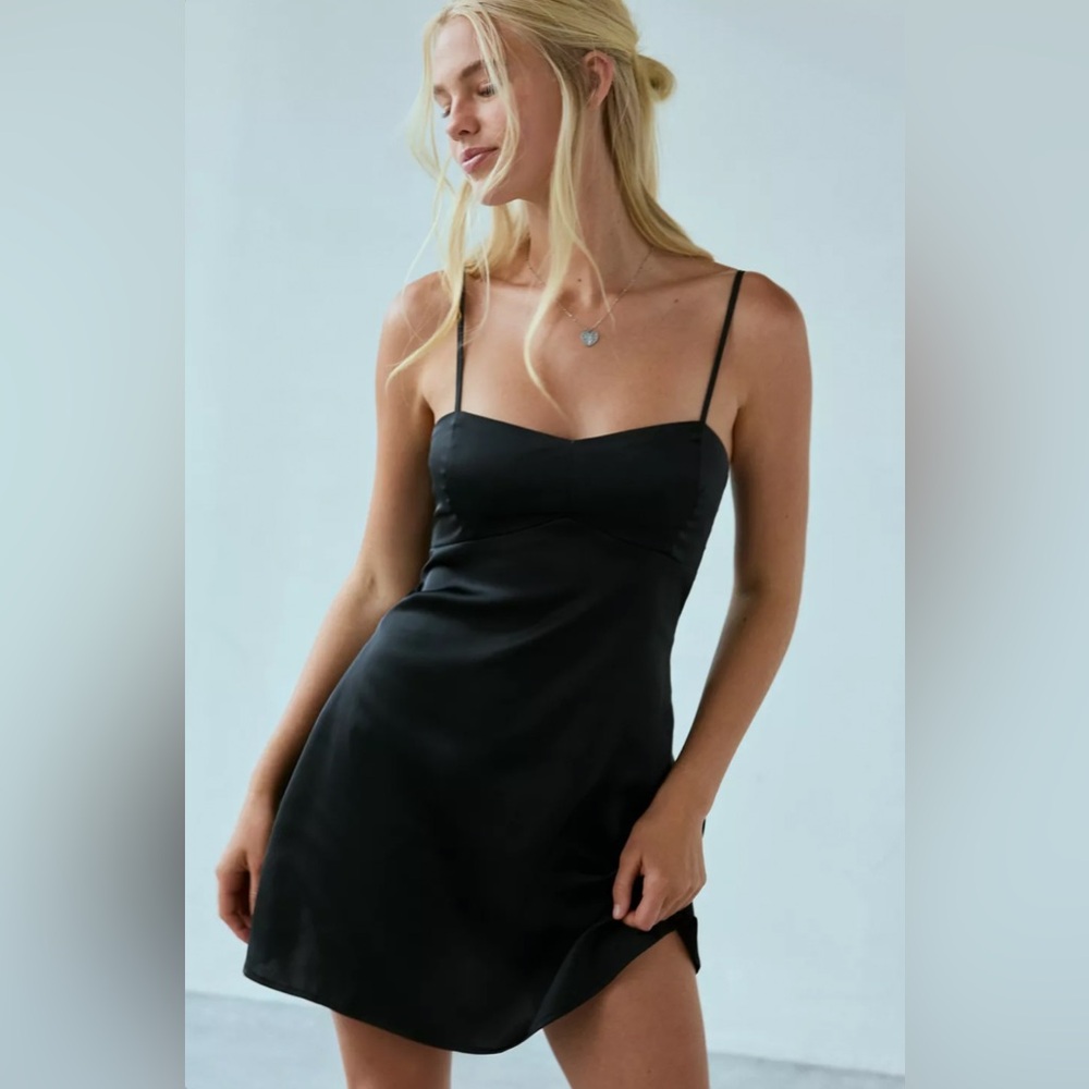 Urban Outfitters Bella Tie-Back Mini Dress S Satin Sexy Summer Flirty
